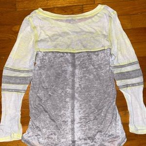 Buckle quarter sleep top